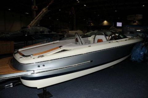 New 2020 CHAPARRAL 297 SSX boat in Bracebridge #FGBB0136 | Pride Marine